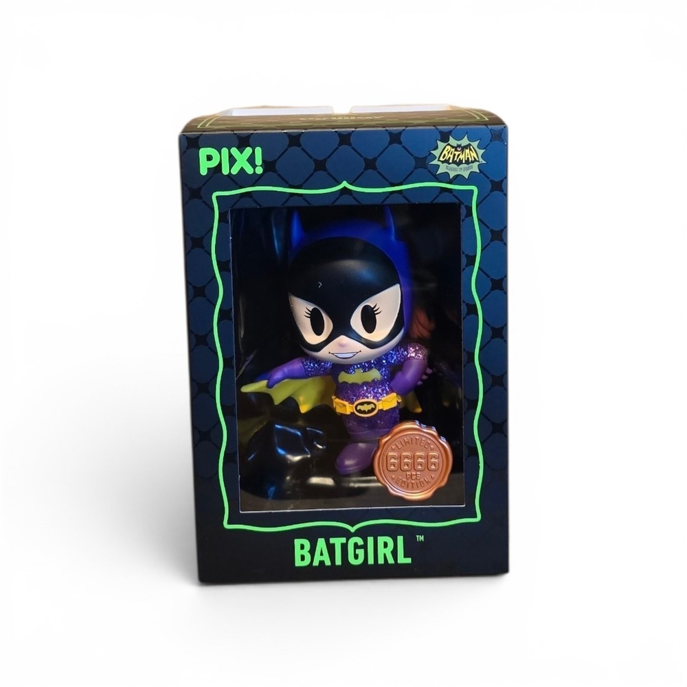 Thrilljoy PIX! Batgirl Limited Edition 6666 PCS Vinyl Figure DC Batman Purple